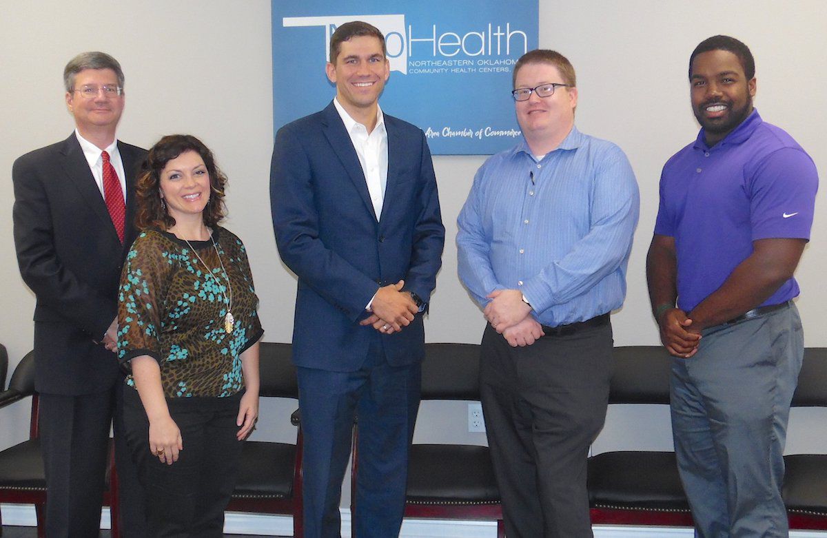 Lankford rep visits NeoHealth